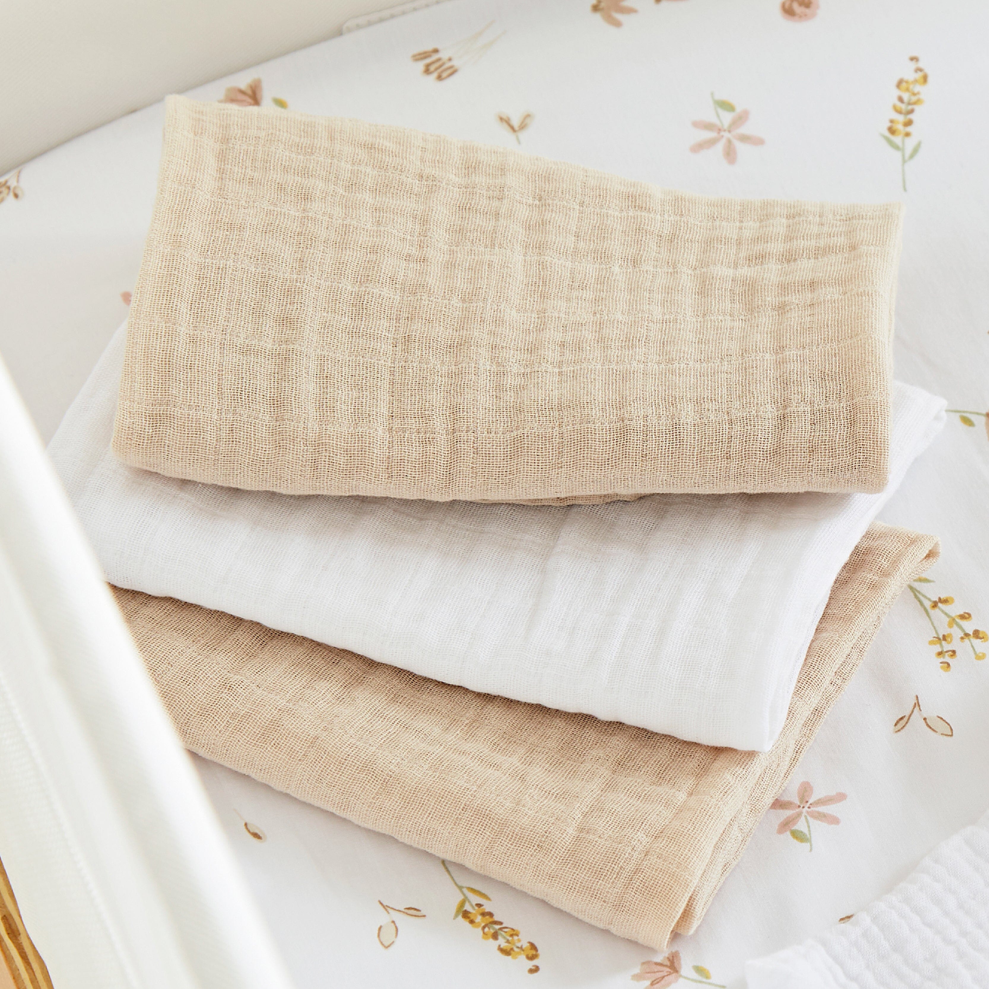 2 Pack Universal Crib/Co-Sleeper Sheets - Cashmere Meadow Accessory CuddleCo