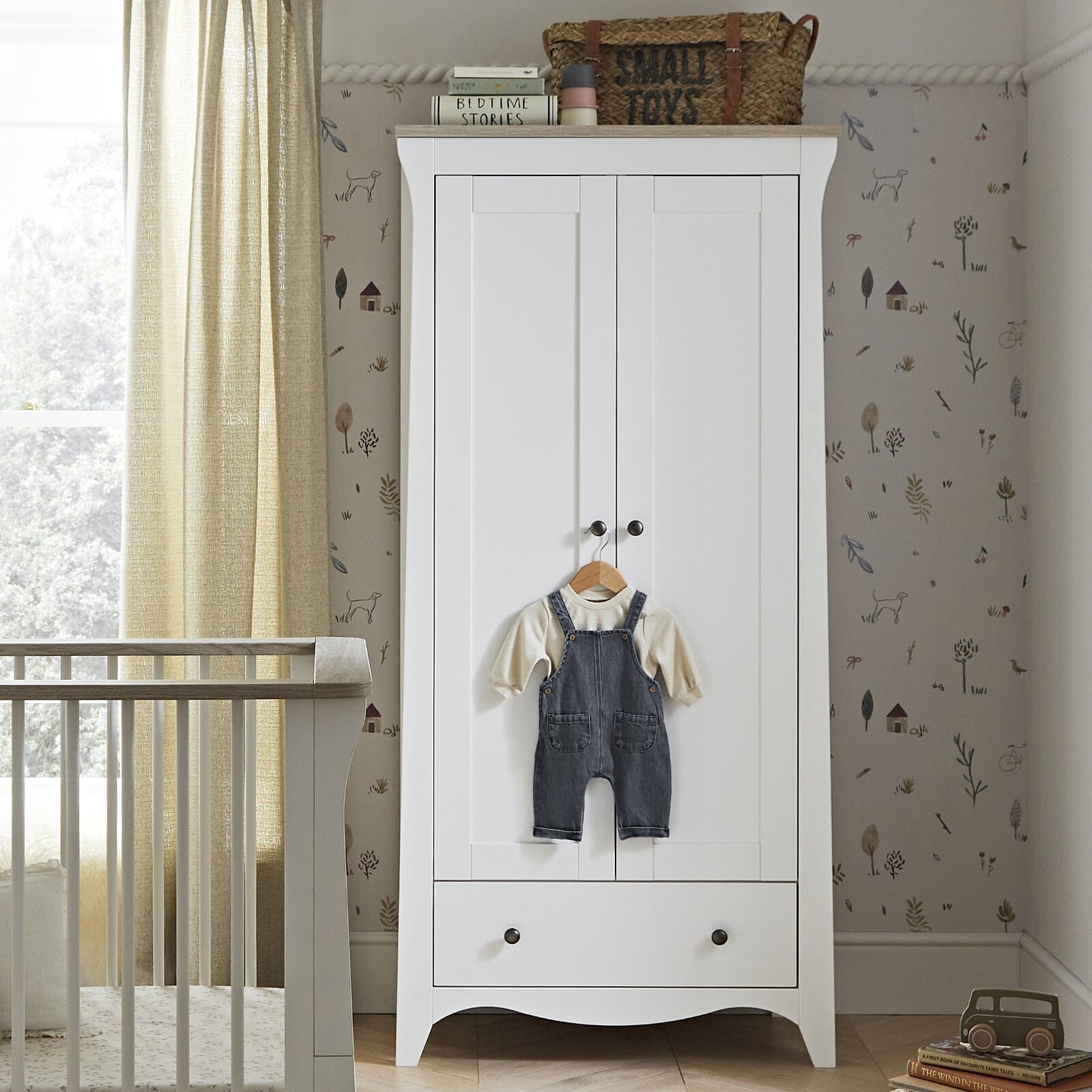 Clara 2 Door Double Wardrobe - White & Ash Furniture Singles CuddleCo