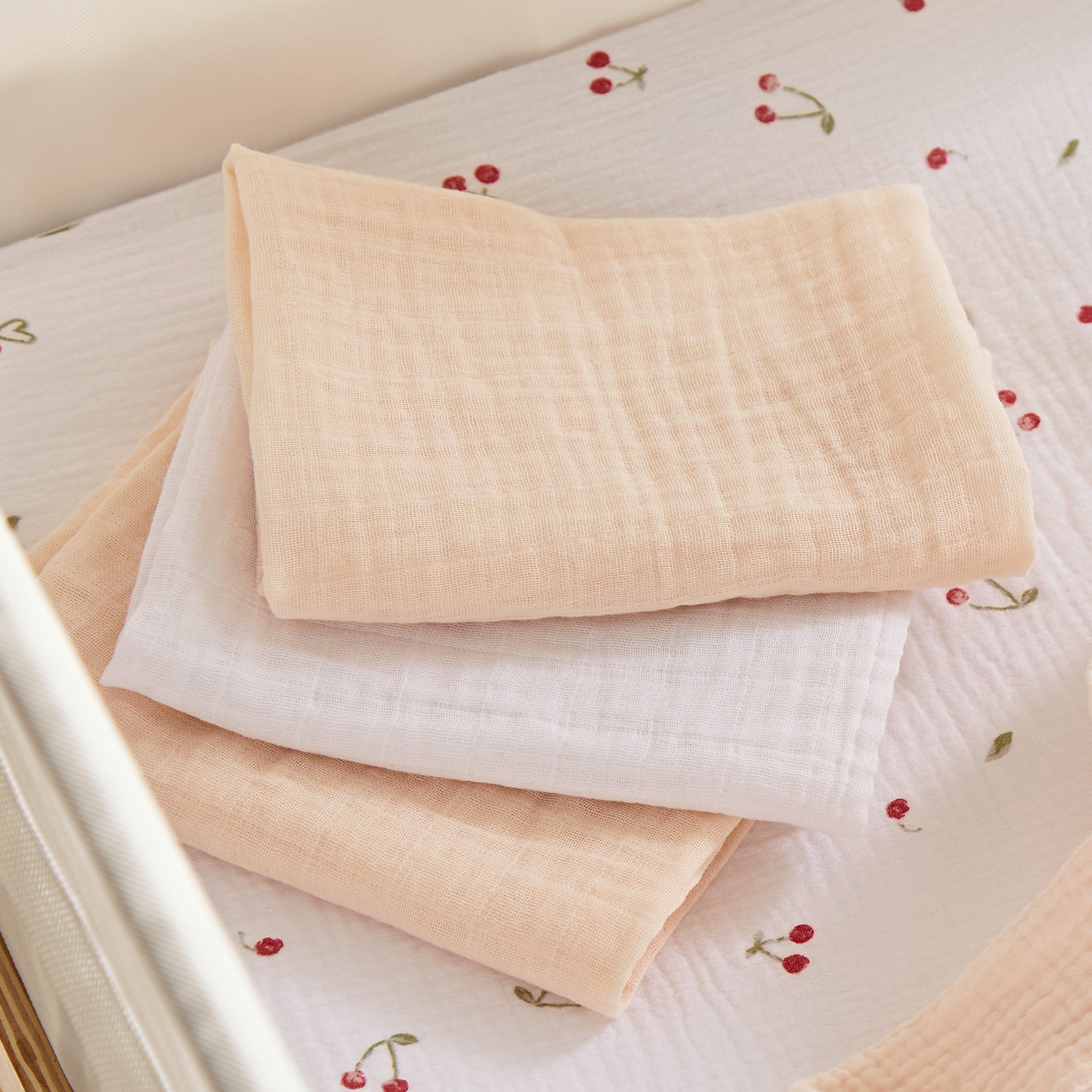 Universal Crib/Co-Sleeper Bedding Set - Ditsy Cherry Accessory CuddleCo