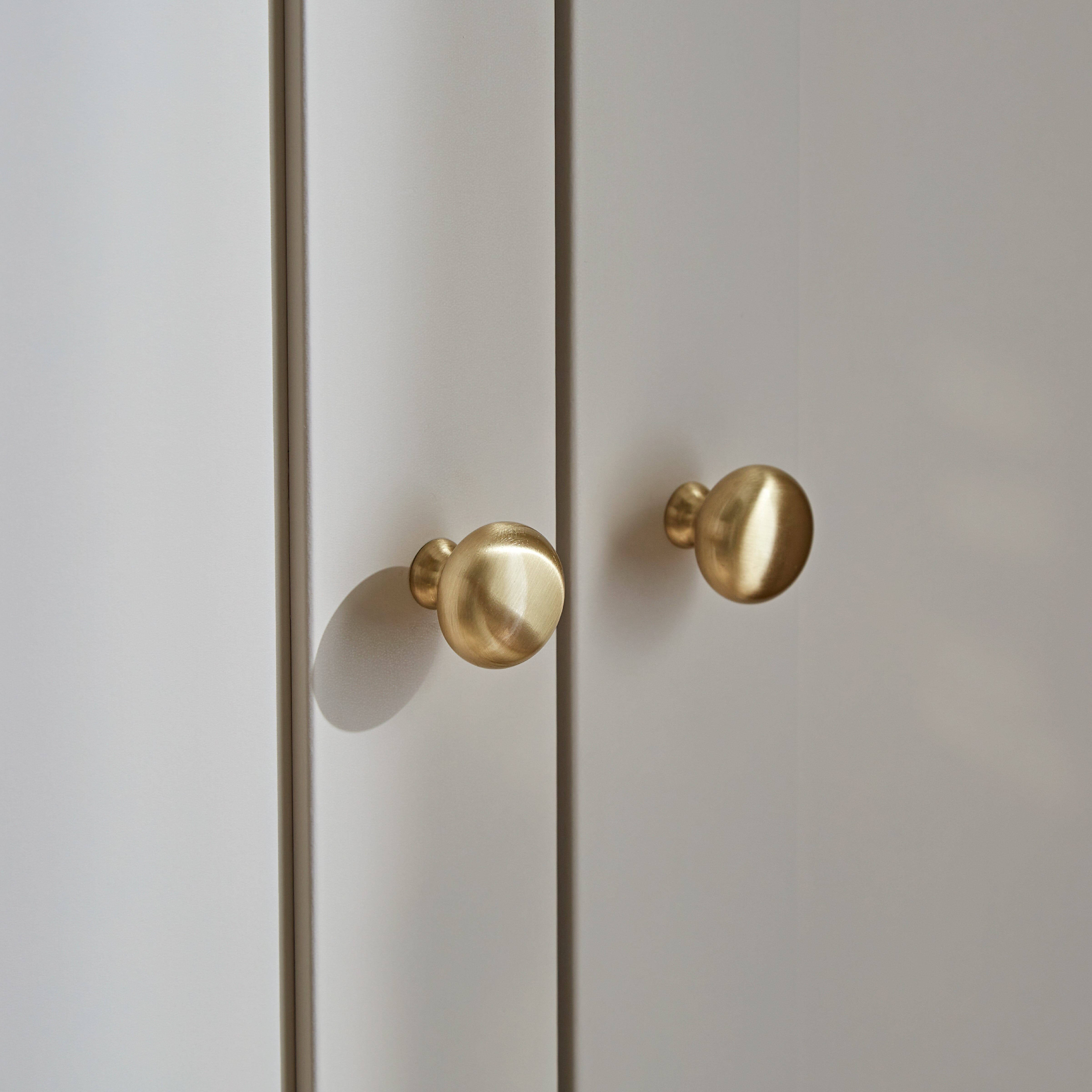 Clara 3 Door Triple Wardrobe - Cashmere & Ash Furniture Singles CuddleCo