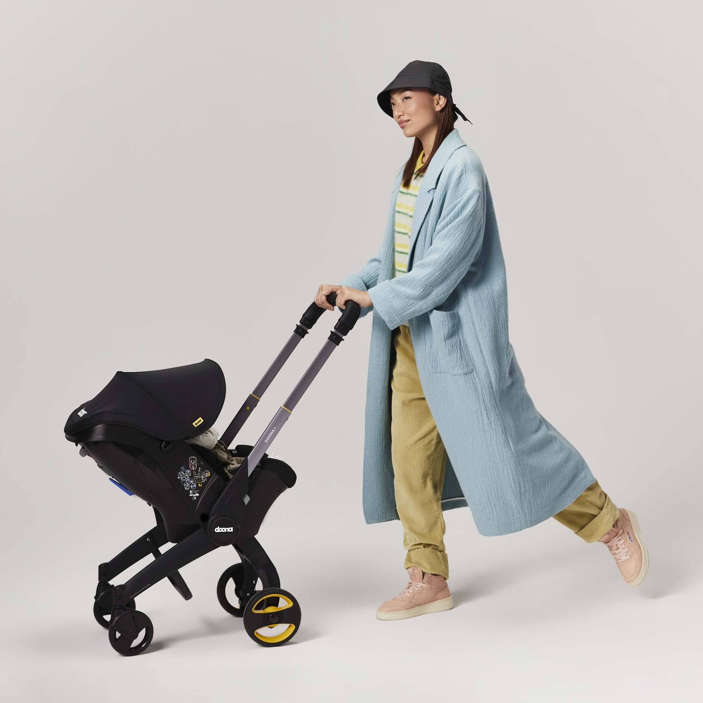 Doona i Car Seat & Stroller Nitro Black (Pre-order) CuddleCo