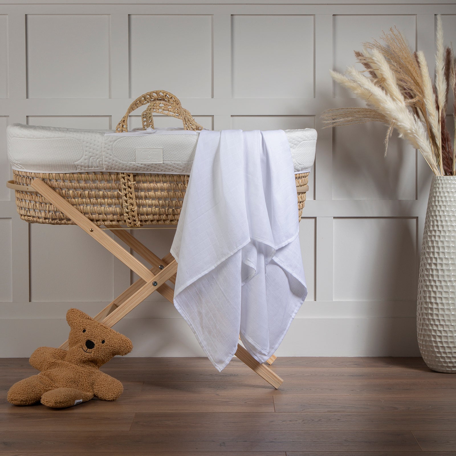 Mother&Baby Organic Cotton Muslins 6 Pack - White Burp Cloths Mother&Baby