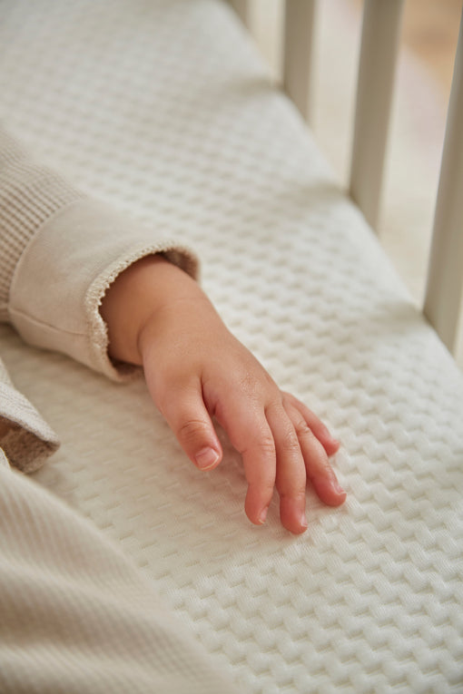 Potty training 101: gentle tips for a confident start
