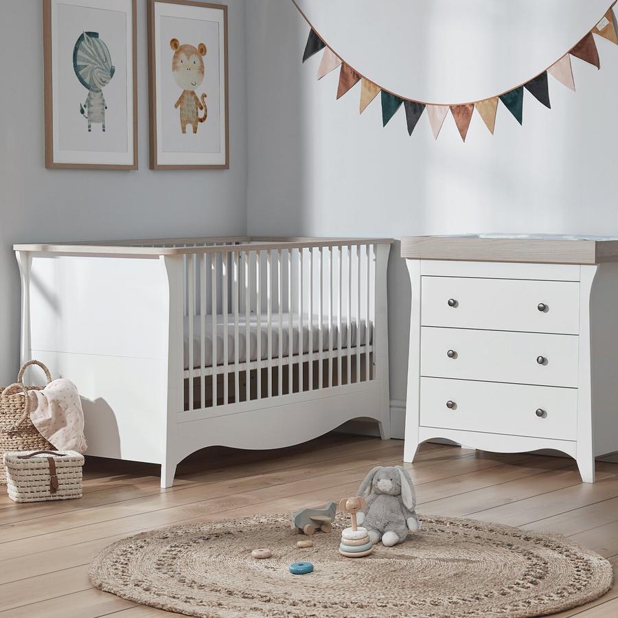 What Do I Need for a Newborn?