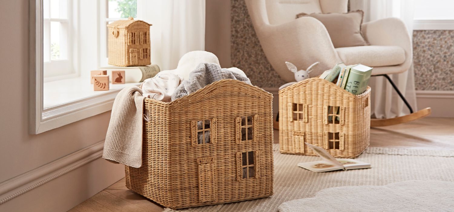 Shelves and Baskets: How to Declutter and Style