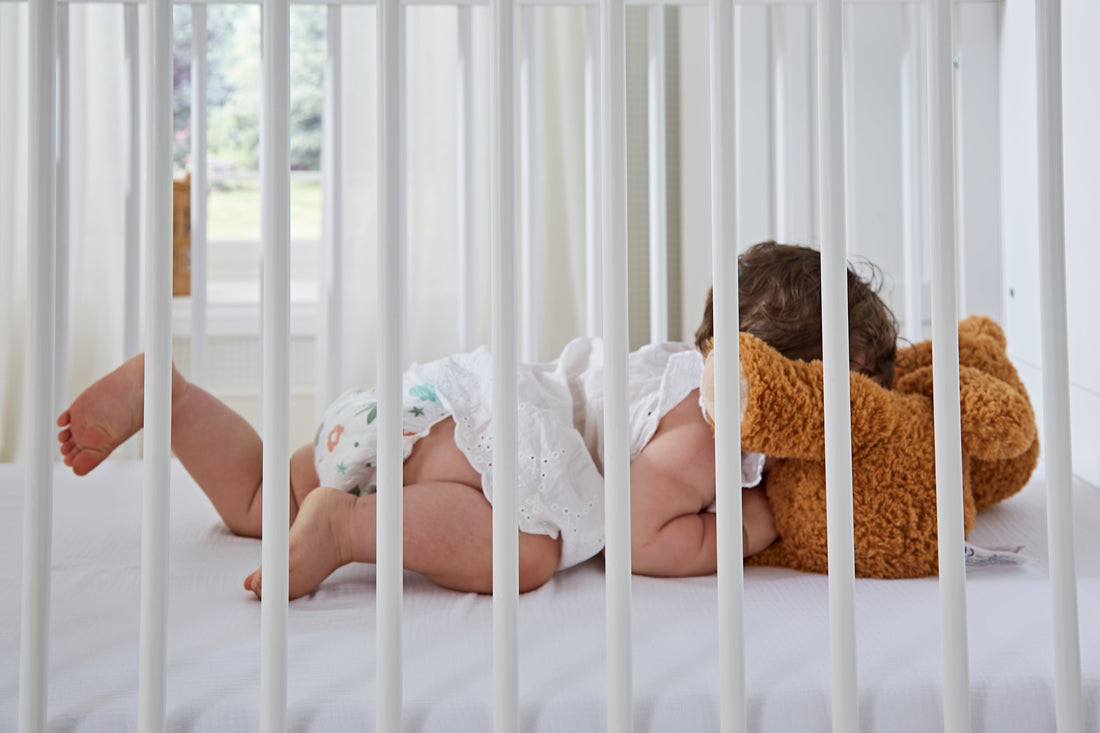 How to Teach a Baby to Self-Soothe