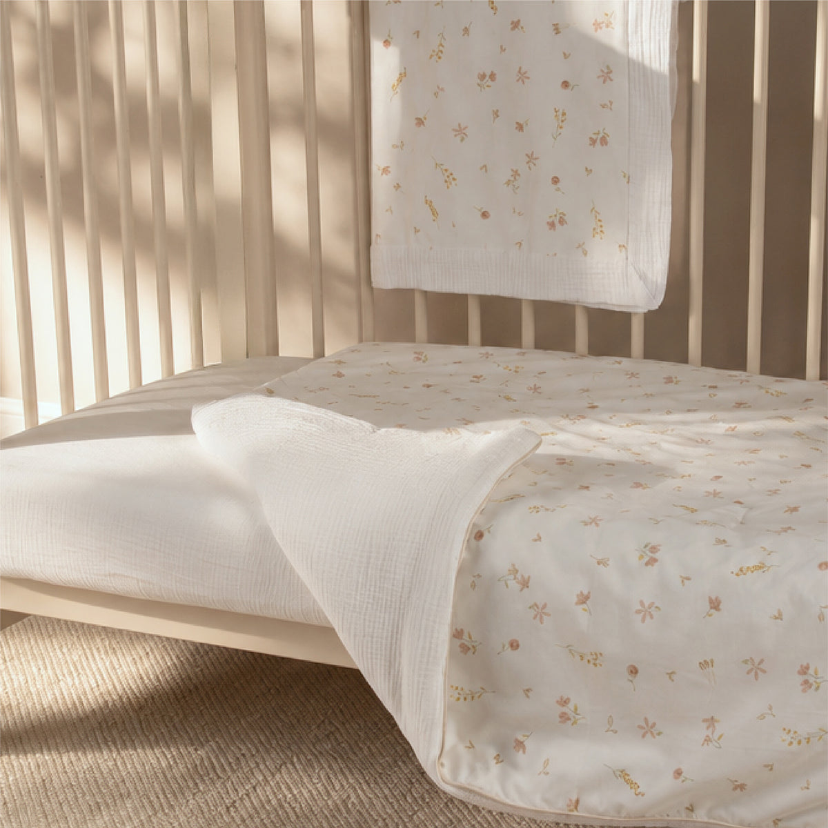 4 Piece Cot Bed Bedding Set - Cashmere Meadow