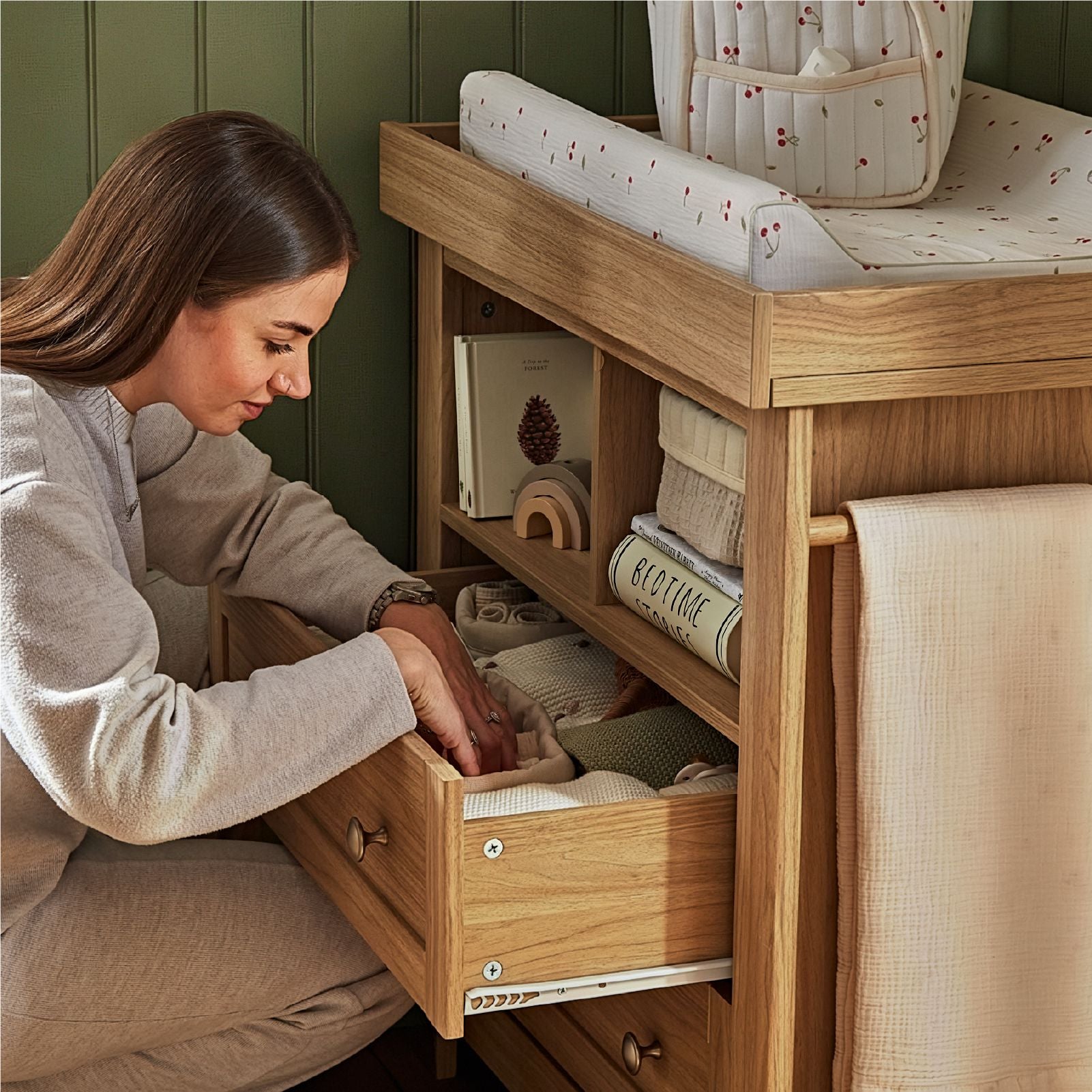Burford Dresser Changer - Oak Furniture Singles CuddleCo 