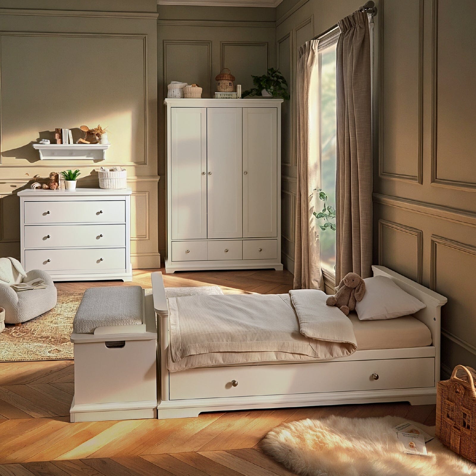 Beaumont 3 Piece Nursery Furniture Set - White Furniture Sets CuddleCo 