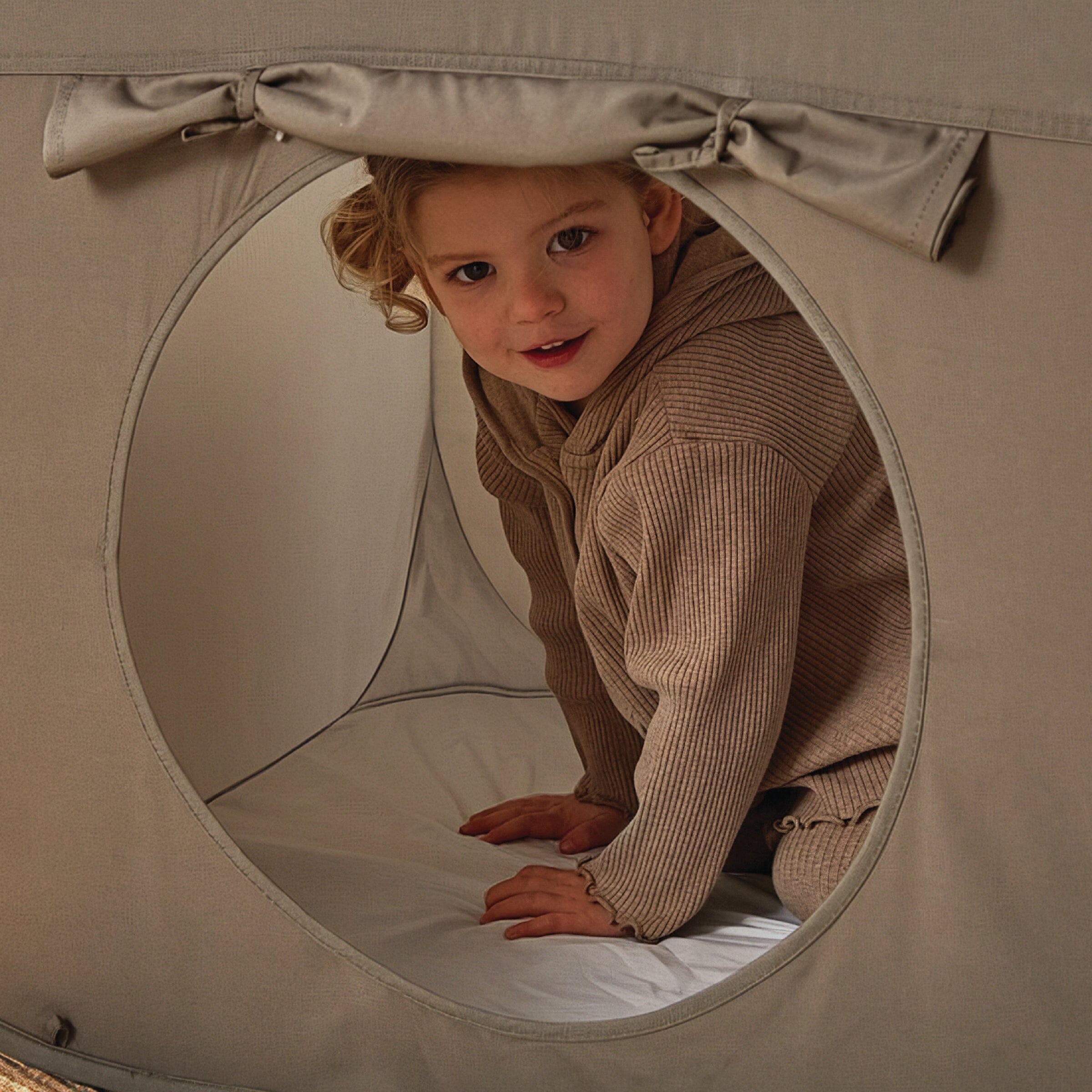 Pop-up Play 2 Piece Set - Cube &Tunnel Toys CuddleCo 