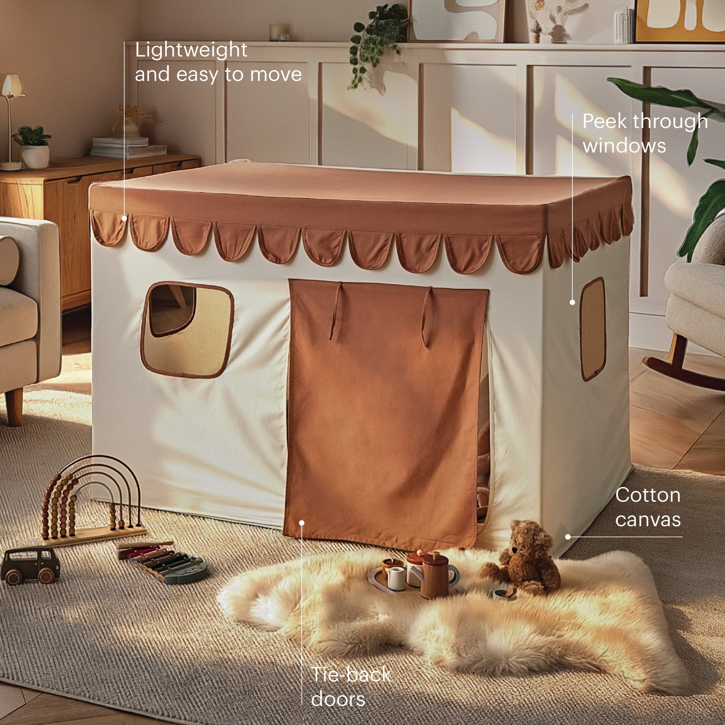 Play House with Bunting - Tuscany Toys CuddleCo 