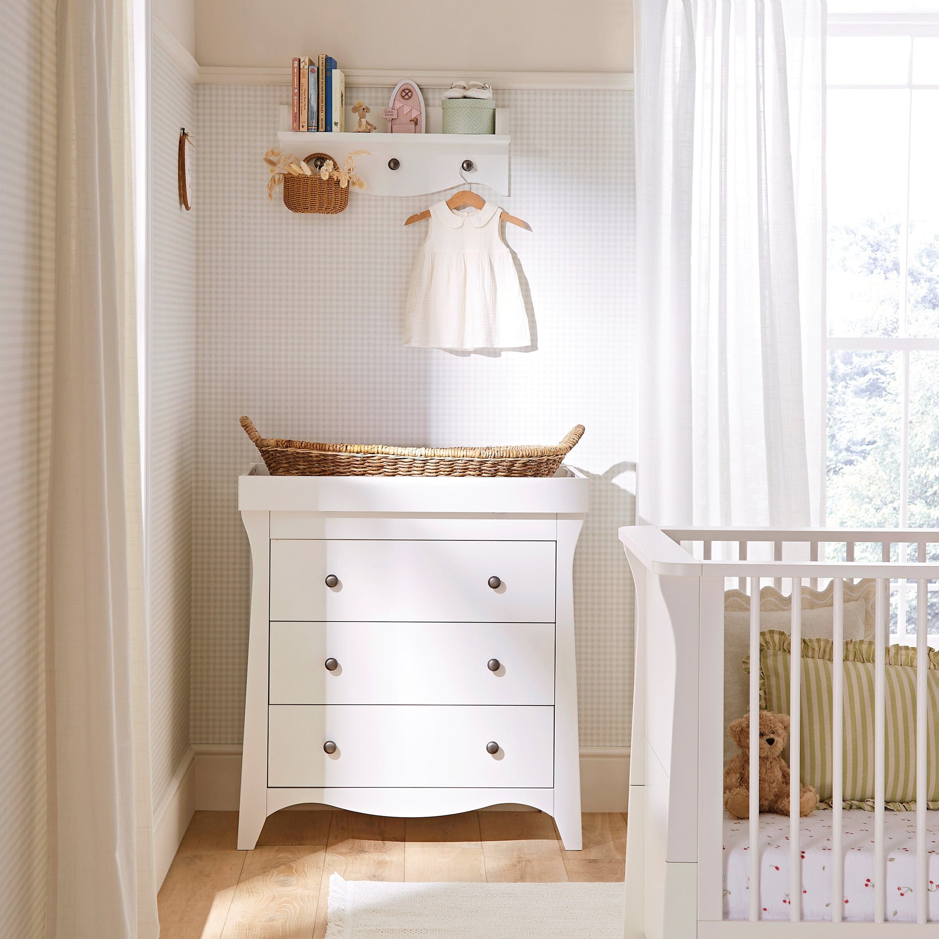 infant dresser changing table Clara 3 Drawer Changer Fine Silver Evening Dress Color:Arctic-White Launchdate:2024-01-15