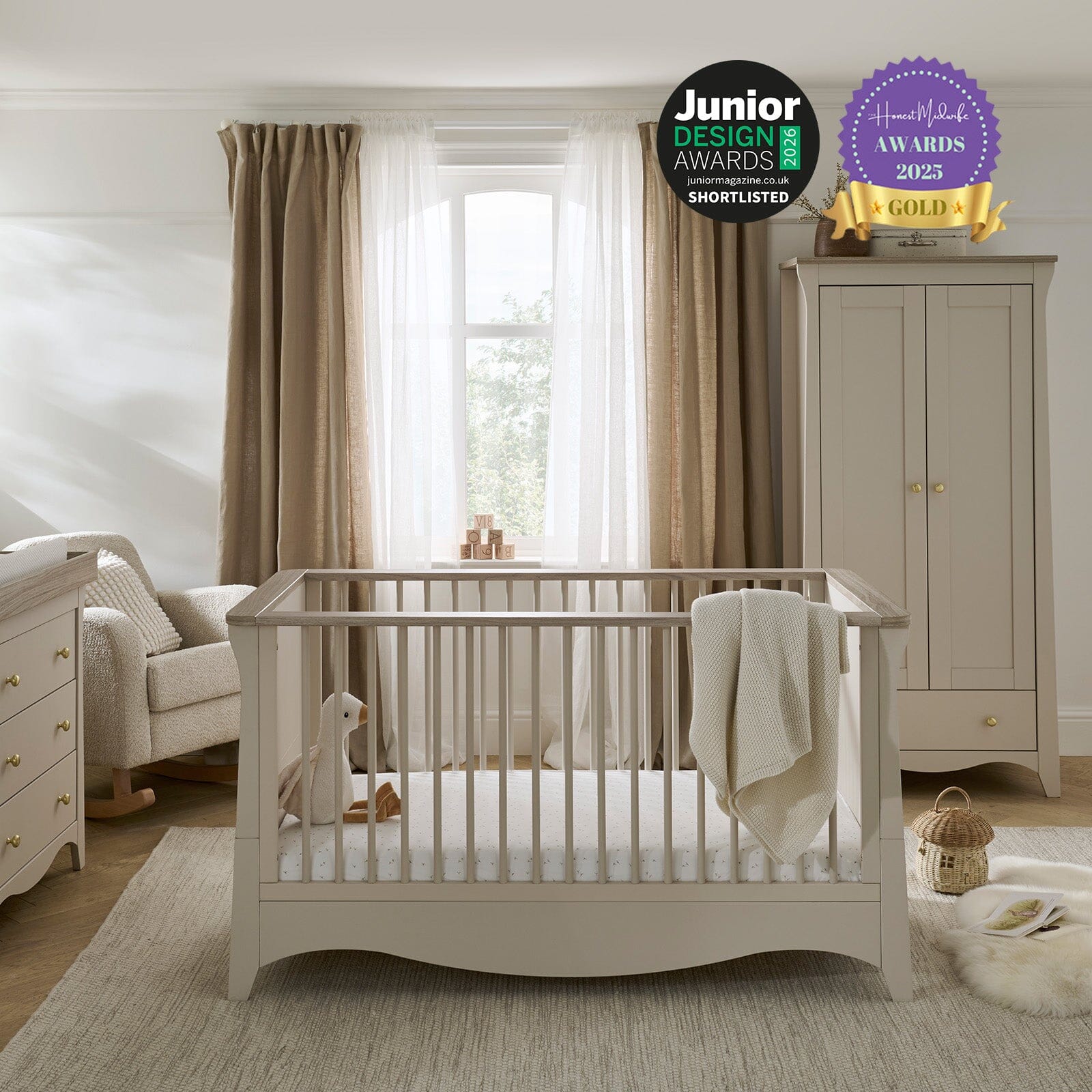 Clara Cot Bed Cashmere &