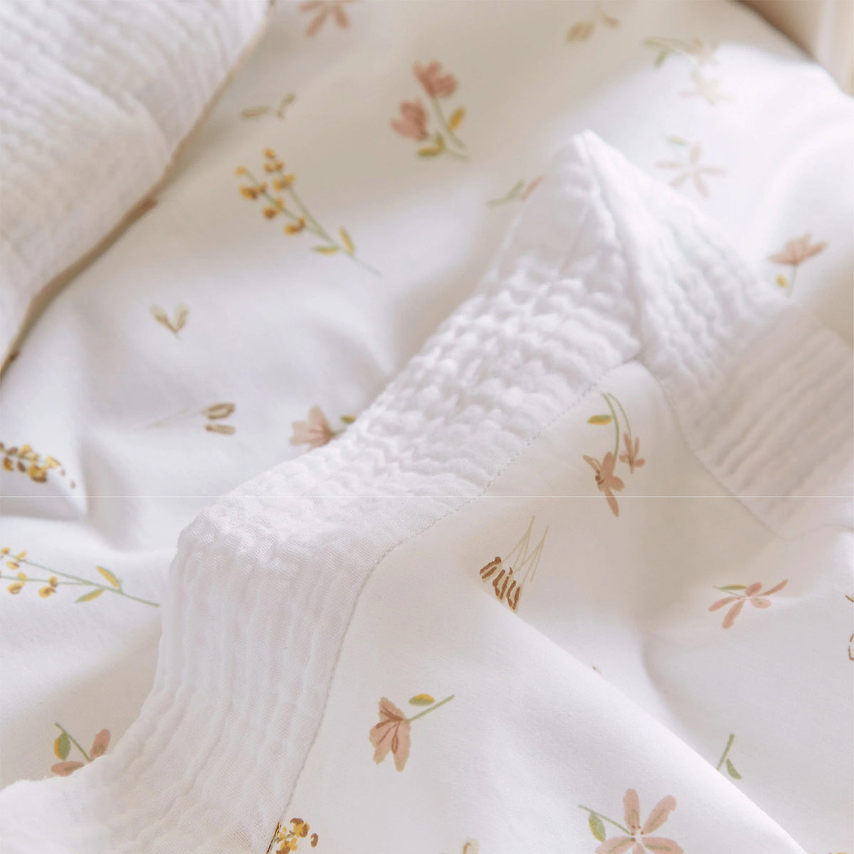 Comforter Blanket - Cashmere Meadow