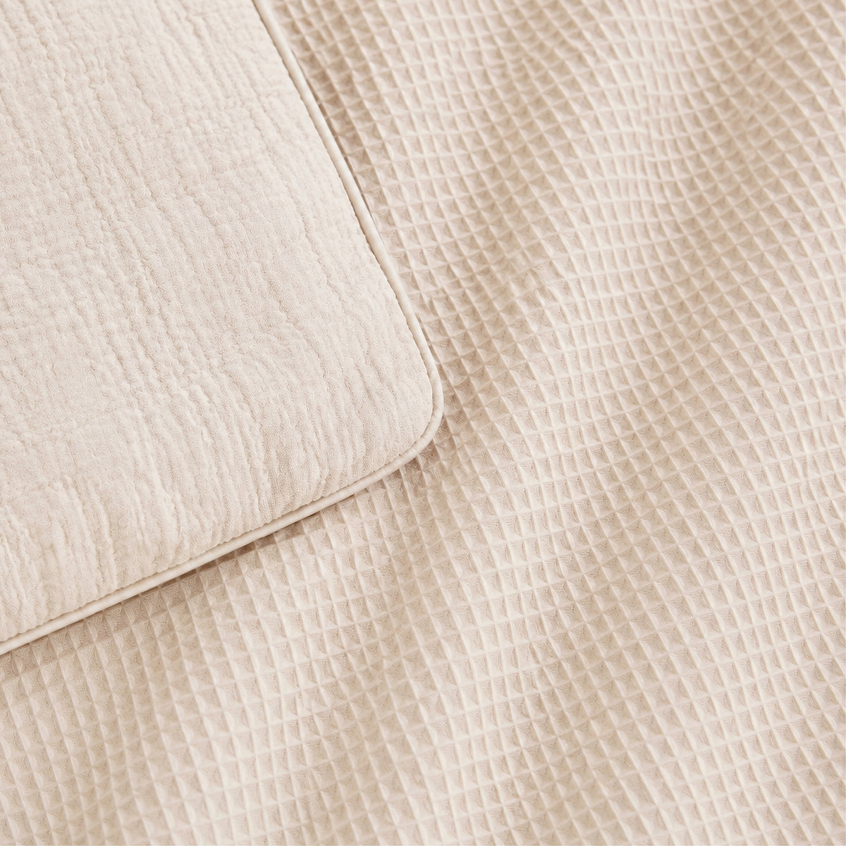 Cot Bed Quilt  - Cashmere Waffle