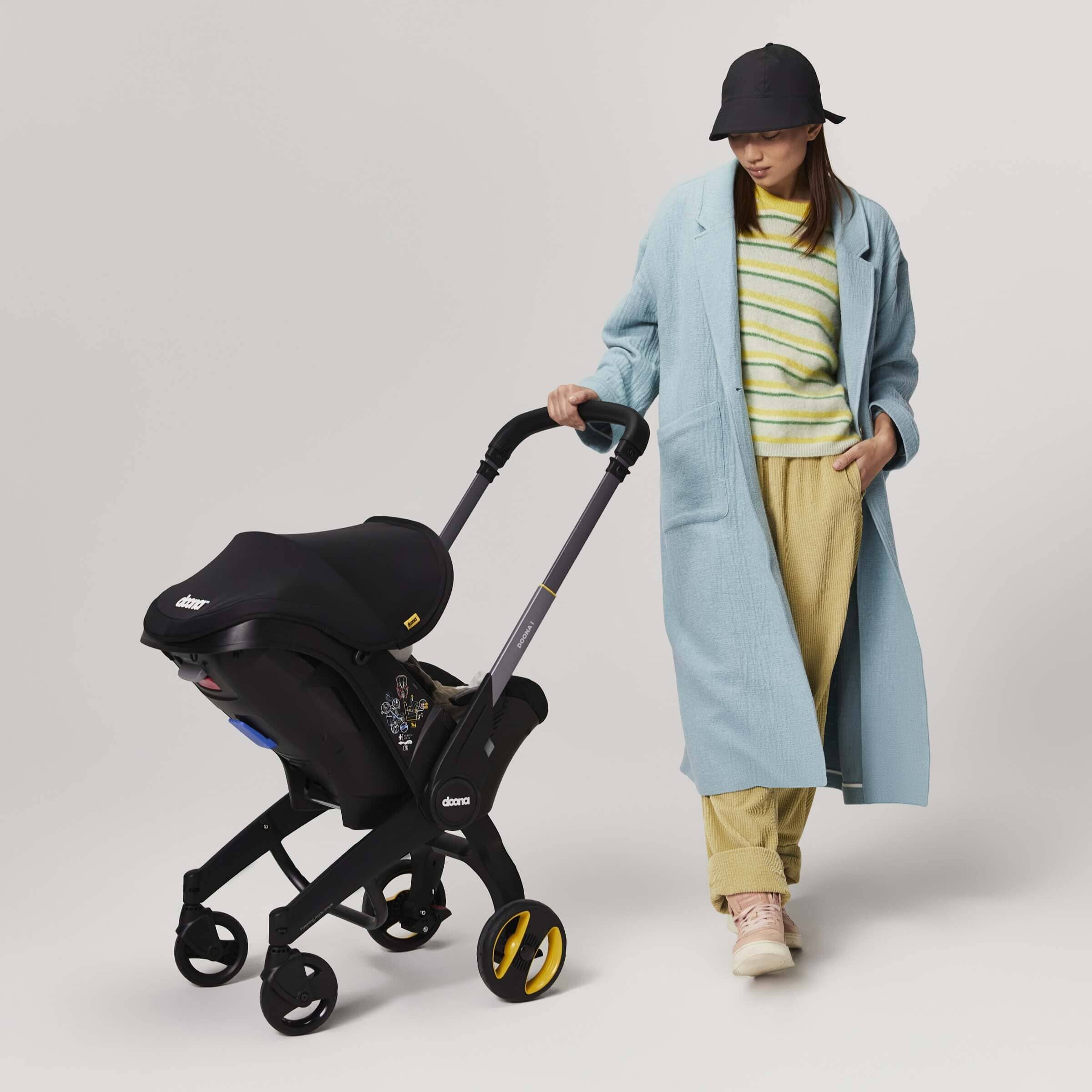 Doona i Car Seat & Stroller Nitro Black (Pre-order) CuddleCo 