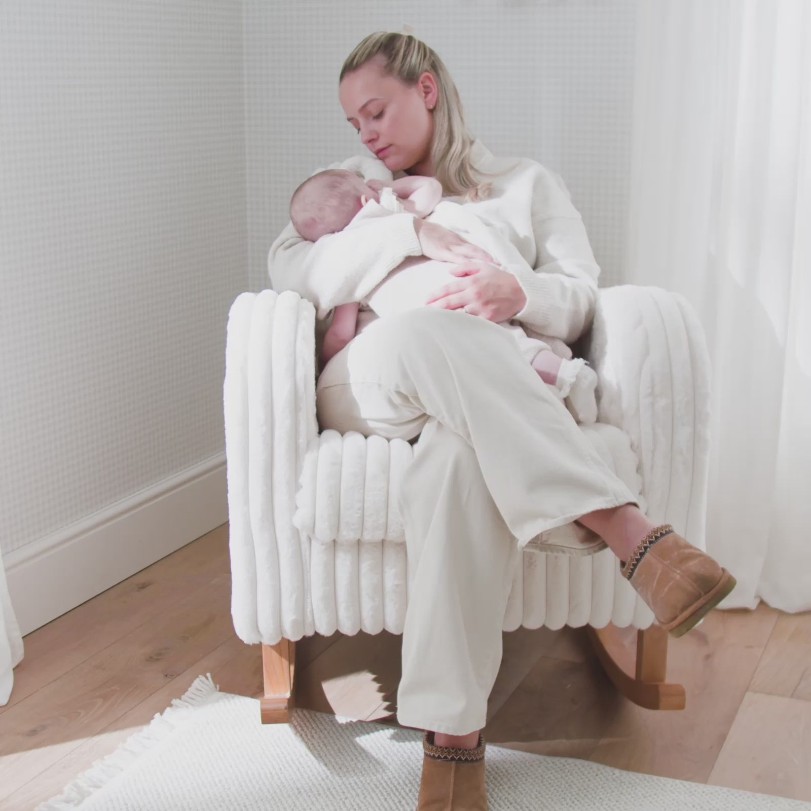 Etta Faux Fur Nursing Chair - Cream