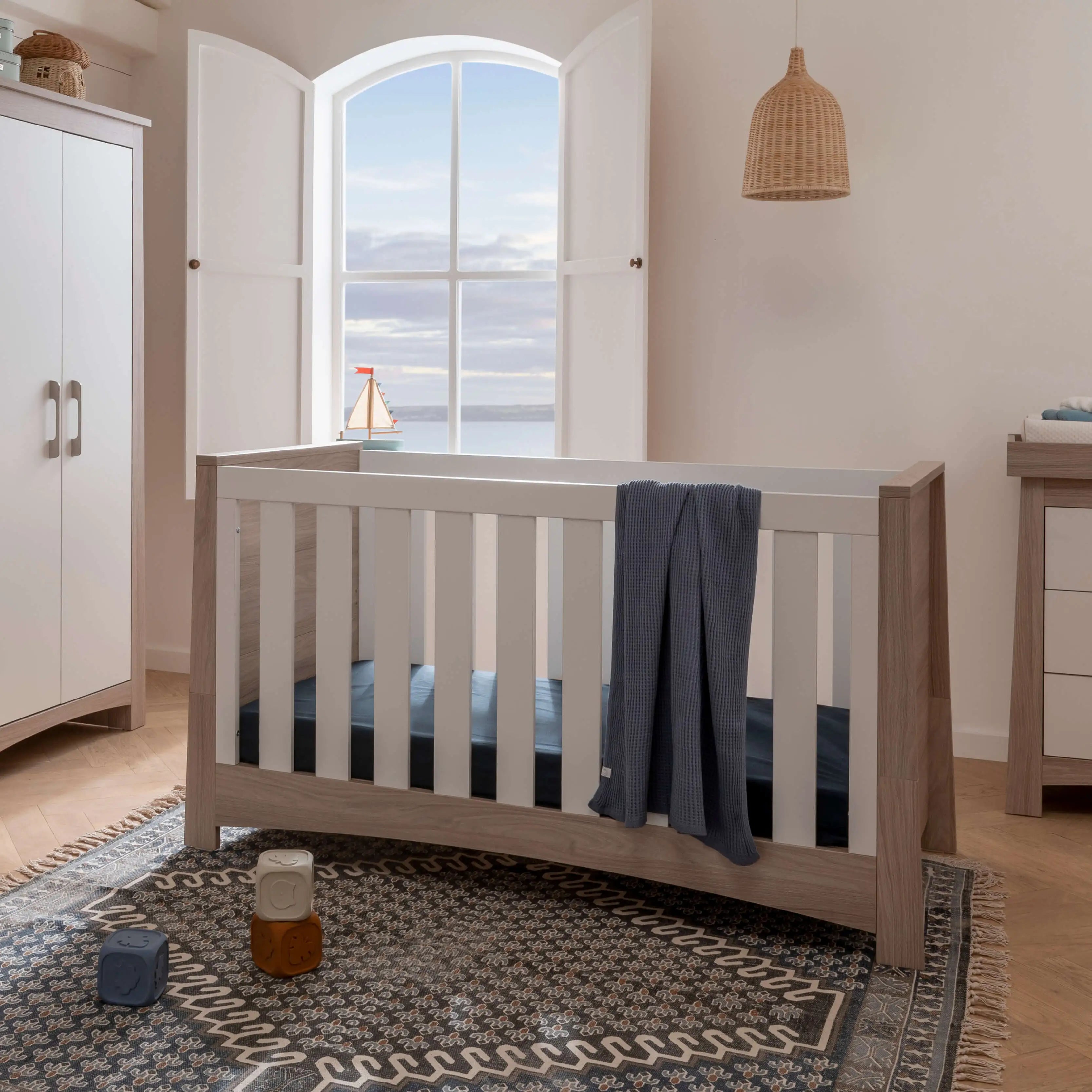Light oak cot bed top