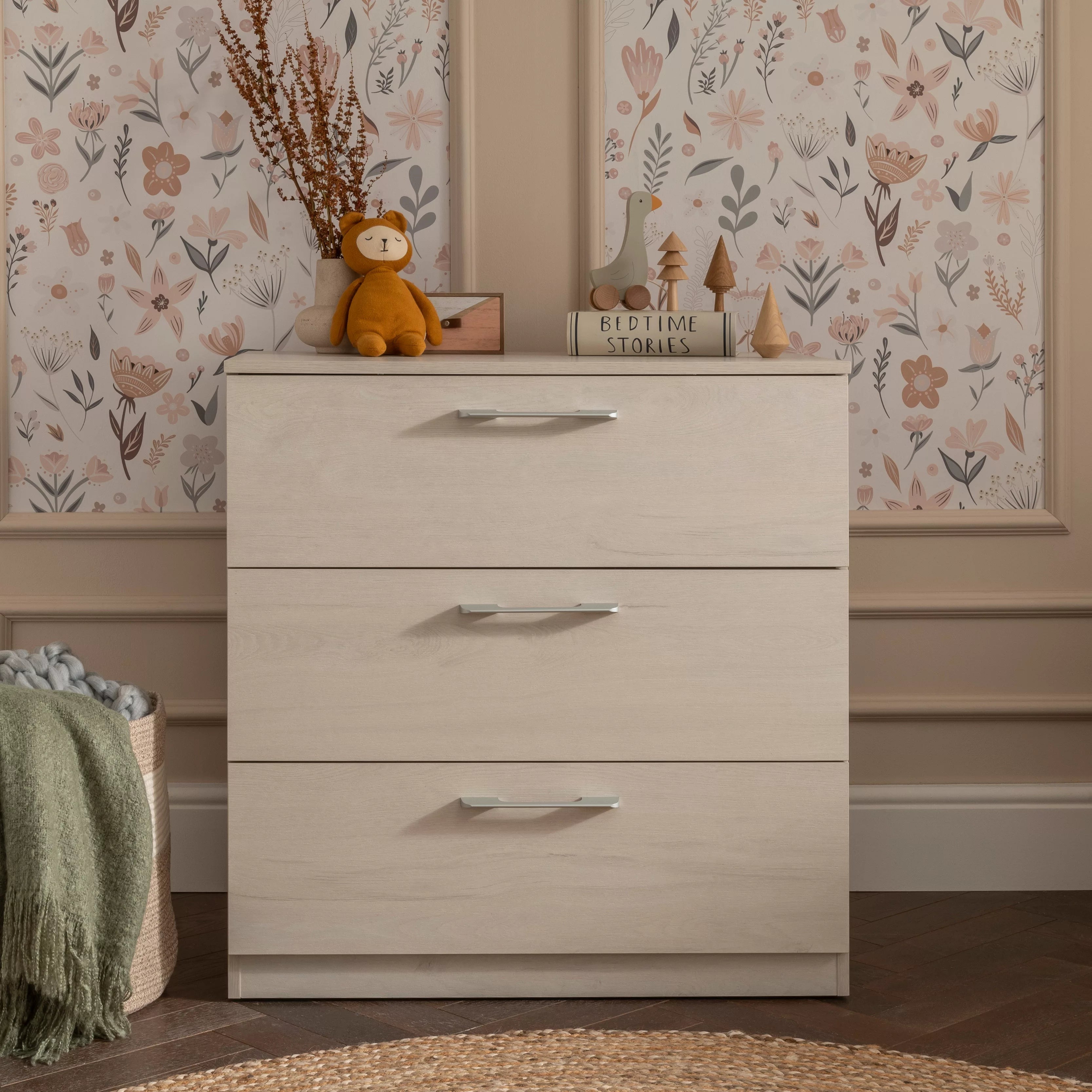 6 drawer best sale nursery dresser