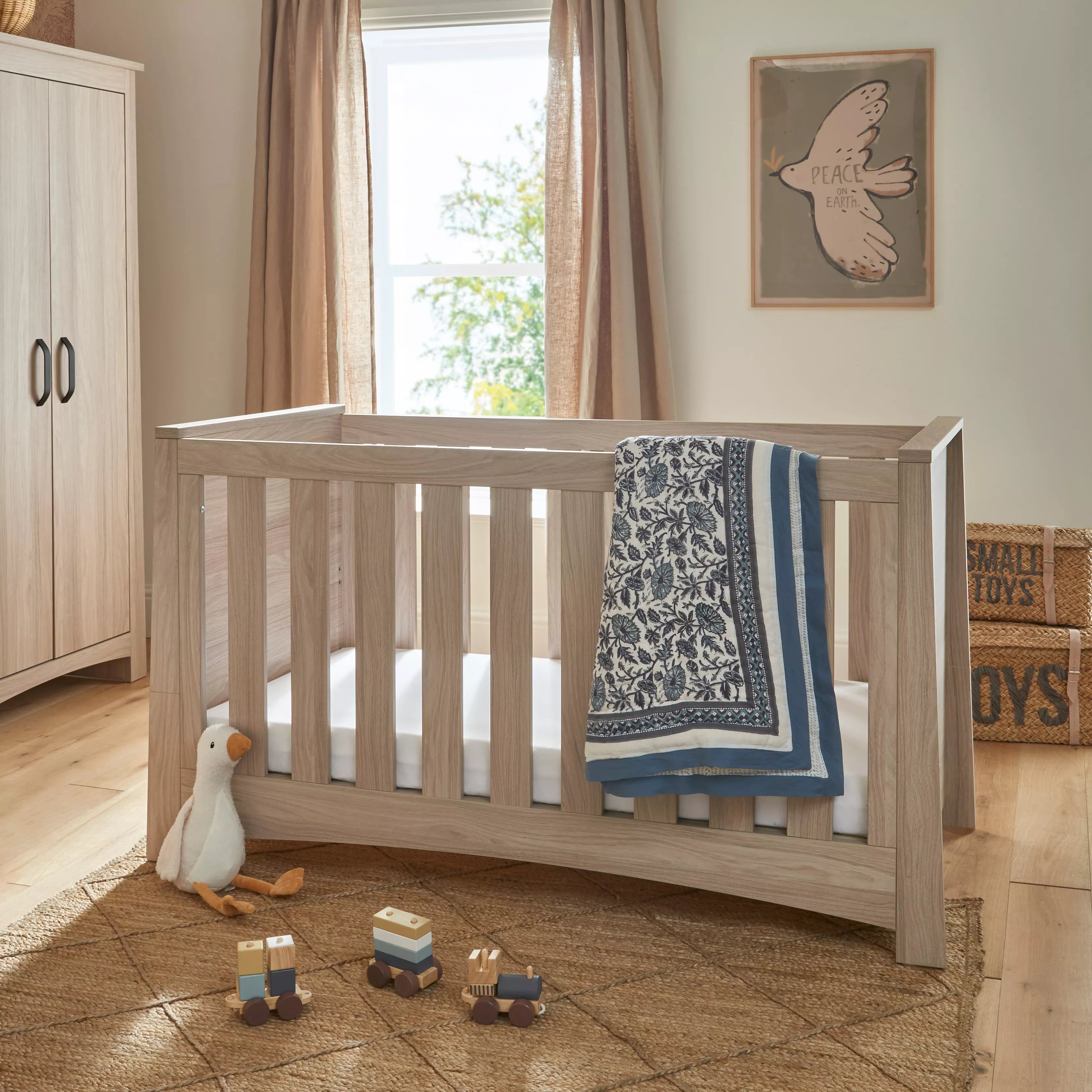 Convertible cot bed uk hotsell