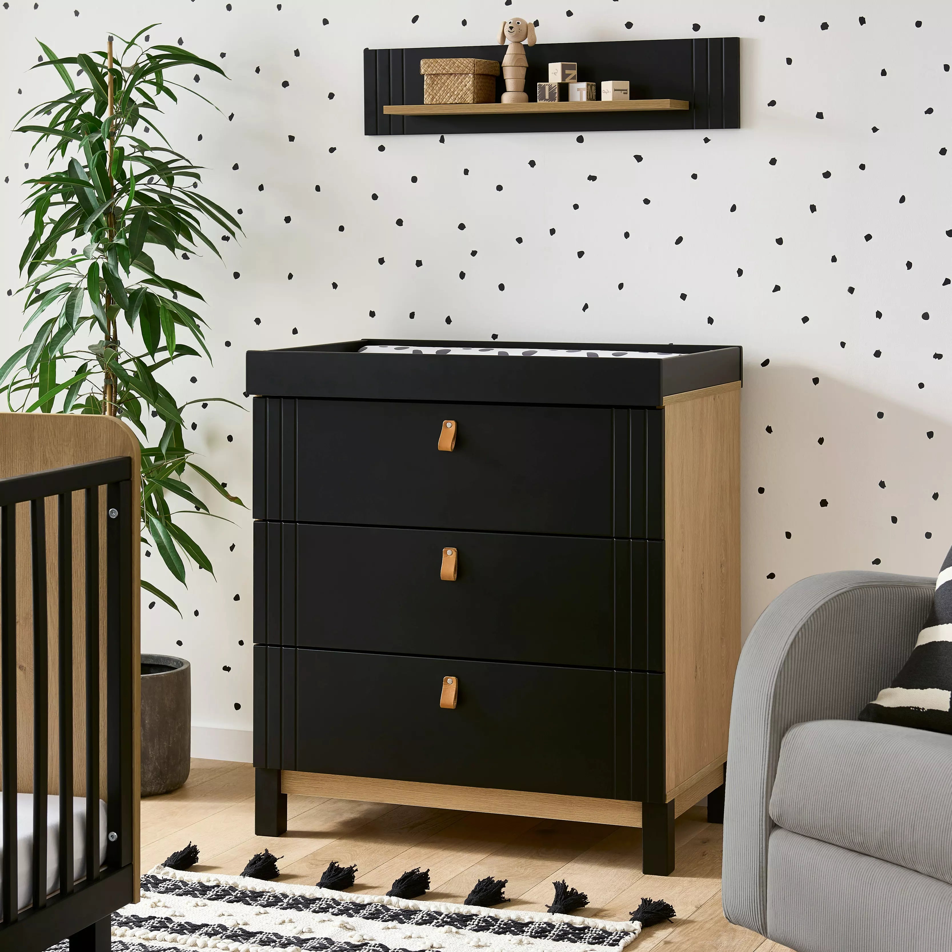 Black baby sale dresser