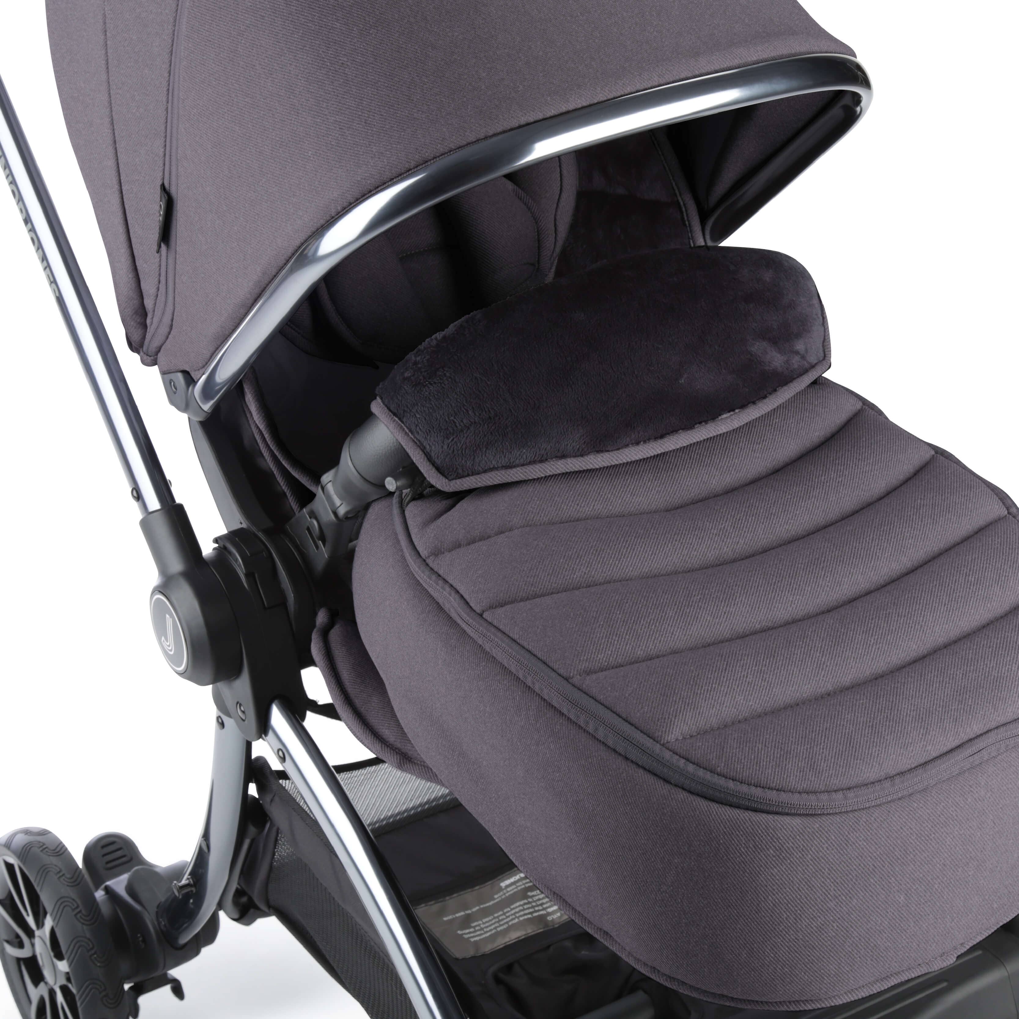 Junior Jones Aylo Luxury Footmuff Dark Slate juniorjones 
